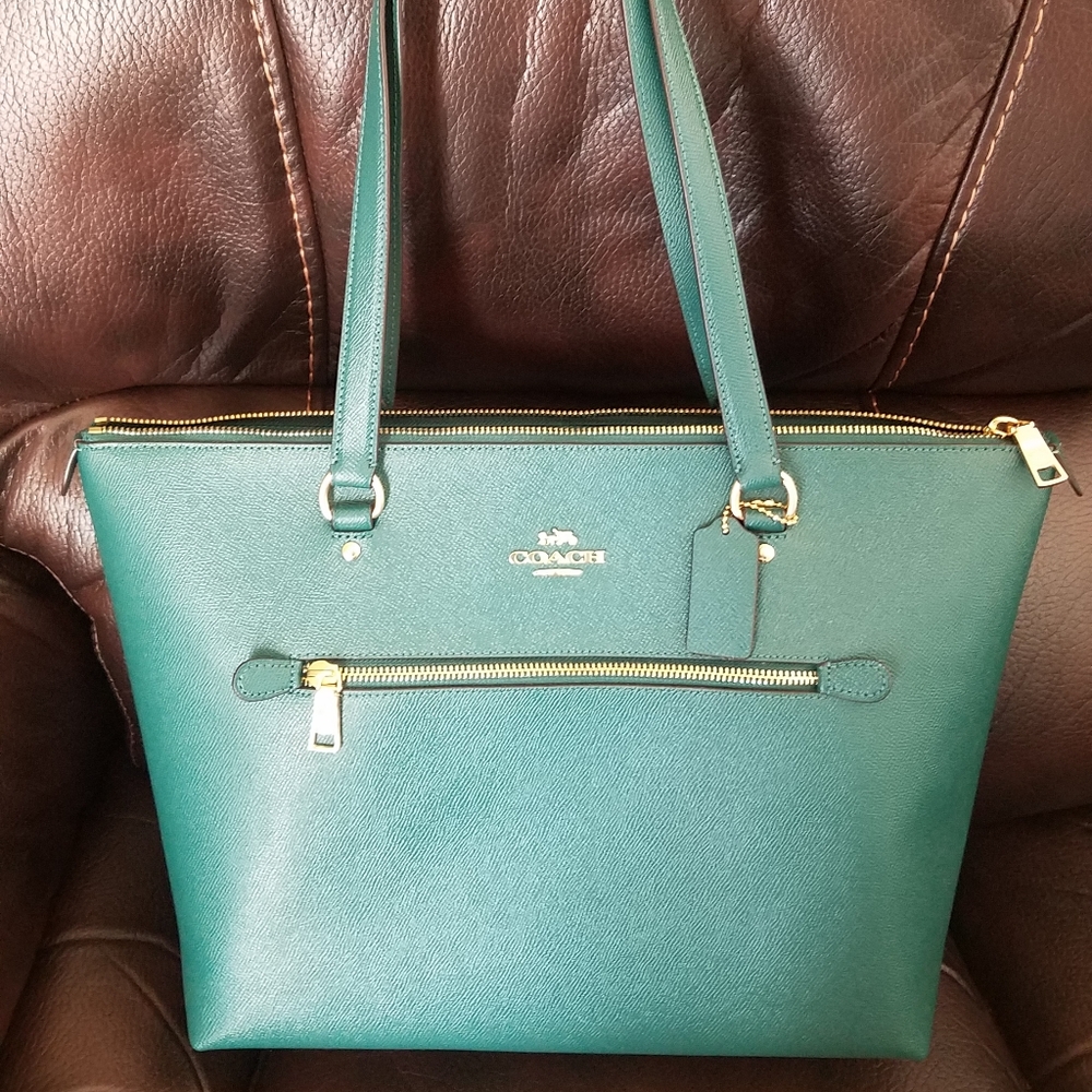 NWT Green Coach Gallery Tote